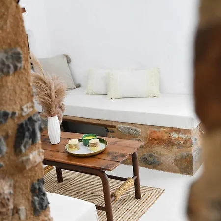 Aeon Peaceful Retreat In Arginonta Apartman *